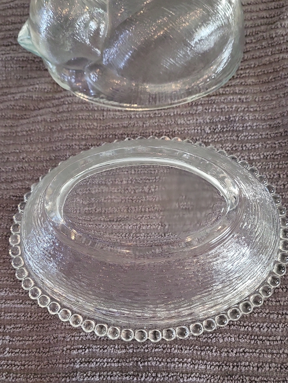 Indiana Glass Sleeping Cat Covered Dish - Picture 4 of 5